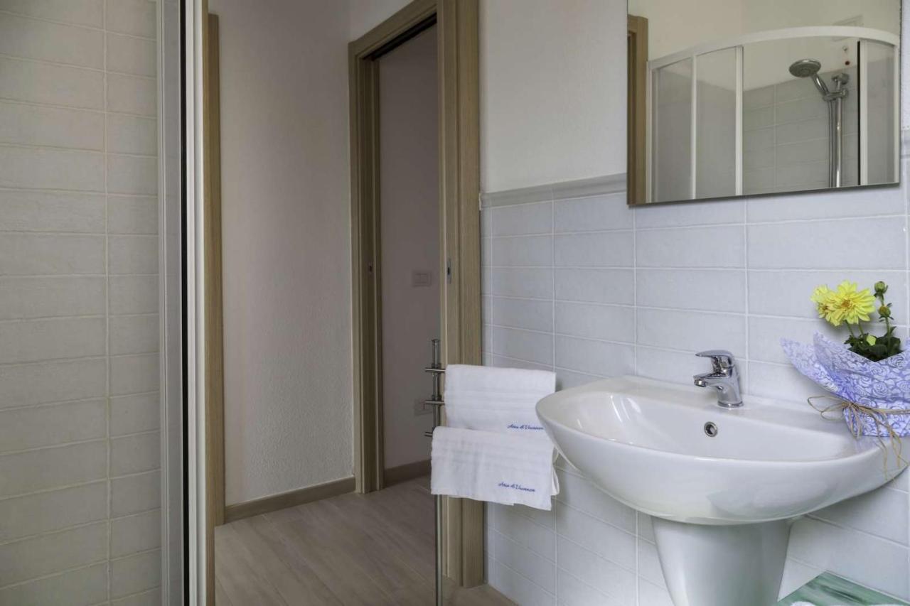 Aria Di Vacanza - Gelsi Olbia Exteriör bild