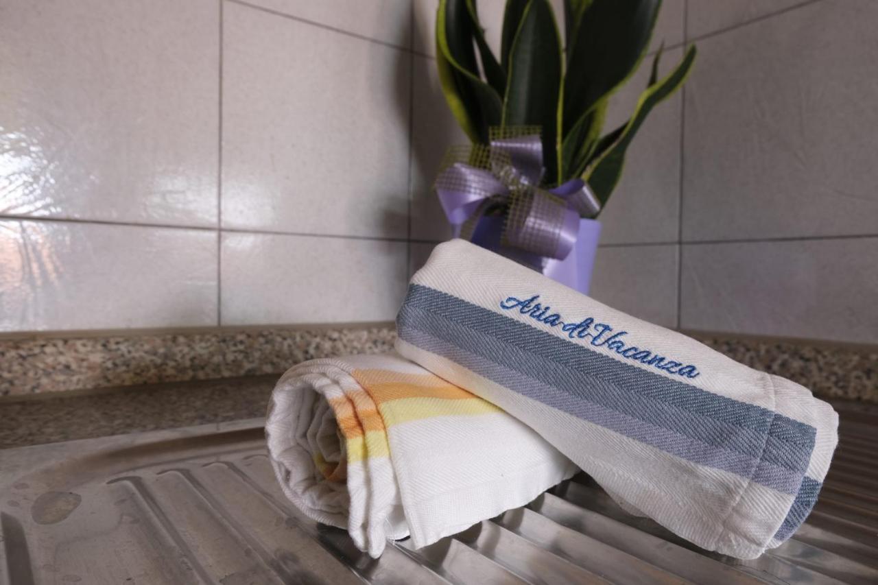 Aria Di Vacanza - Gelsi Olbia Exteriör bild