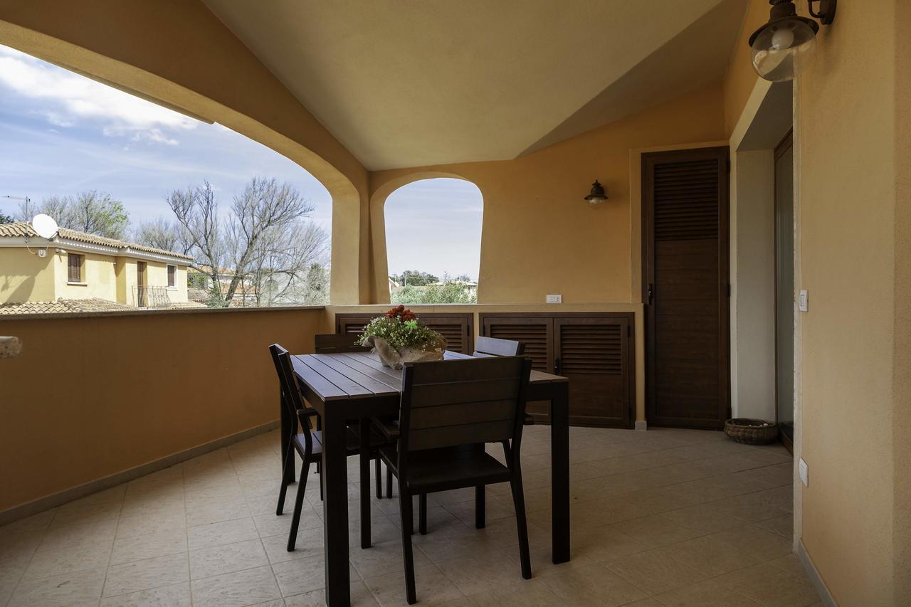 Aria Di Vacanza - Gelsi Olbia Exteriör bild