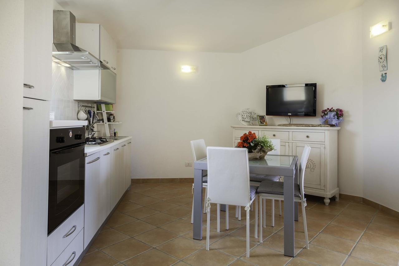 Aria Di Vacanza - Gelsi Olbia Exteriör bild