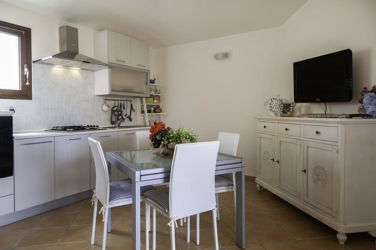 Aria Di Vacanza - Gelsi Olbia Exteriör bild